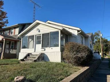 Main picture of 1719 Patterson Rd