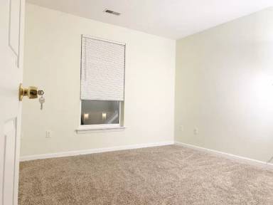 Main picture of 1359 Heatherwood Ln