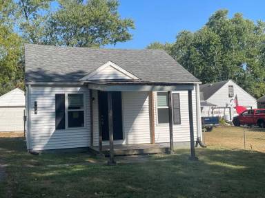 Main picture of 324 Maeder Ave