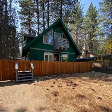 Main picture of 916 Rainbow Dr
