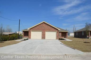 Main picture of 205 W Arlo Rd