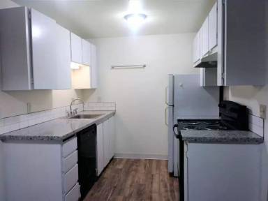 Main picture of 1120 NE 17th Ave