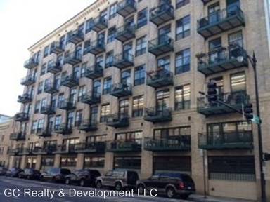 Main picture of 1801 S Michigan Ave