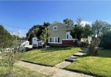 Main picture of 515 Barrymore Dr