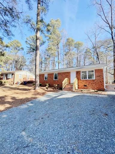 Main picture of 1725 Carr Creek Rd