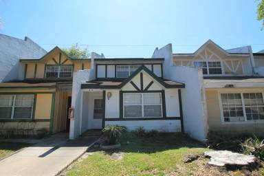 Main picture of 816 W 25th St
