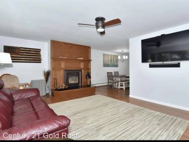 Main picture of 4725 Harvard Cir