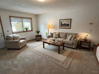 Main picture of 11252 Robinson Dr NW