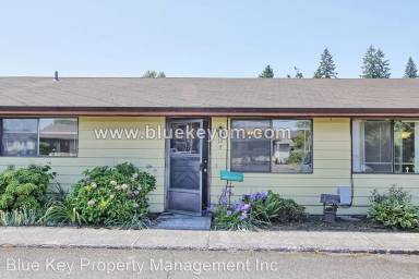 Main picture of 218 SE Clark Ave