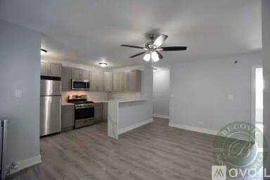 Main picture of The 1521 Sherwin