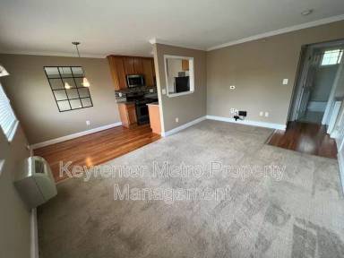 Main picture of 610 Main St