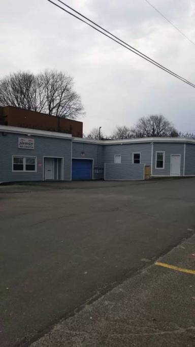 Main picture of 151 Grove St