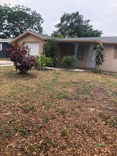 Main picture of 1427 Whitehall Ln