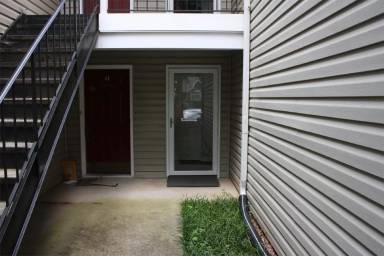 Main picture of 66 Devon Ln