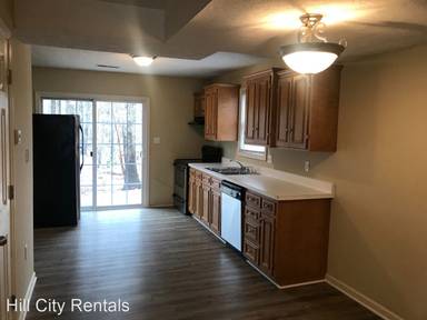 Main picture of 802 Middle St