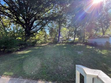 Main picture of 3726 Penway Ave