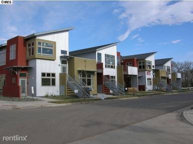 Main picture of 908 Blondel St