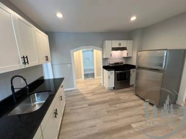 Main picture of 205 Chapel St