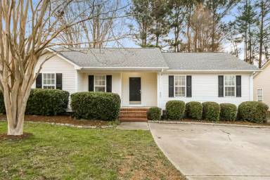 Main picture of 820 Turning Point Ln