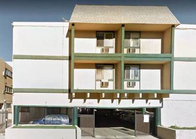 Main picture of 1425 Yosemite St
