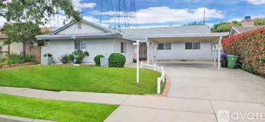 Main picture of 9310 Crebs Ave