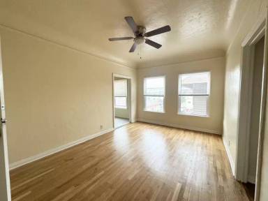Main picture of 1154 S Normandie Ave