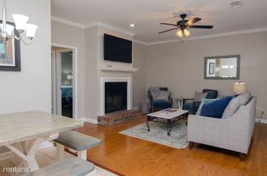 Main picture of 421 Eddy Ln