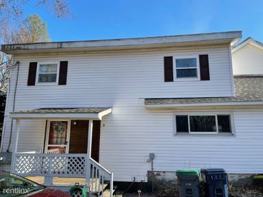Main picture of 2 Stoney Heights Ct