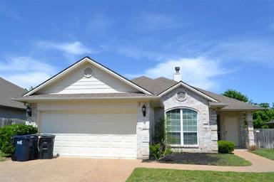 Main picture of 3519 Farah Dr
