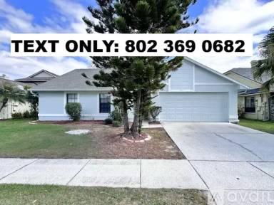 Main picture of 2 Quail Hollow Dr