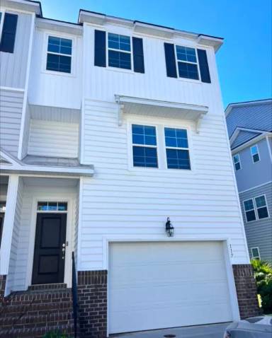Main picture of 117 Claret Cup Way