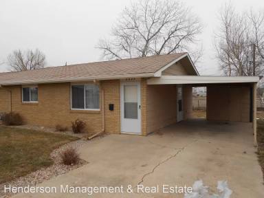 Main picture of 5002 S Iowa Ave