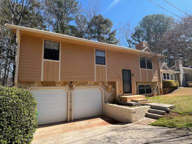 Main picture of 2042 Mallard Way