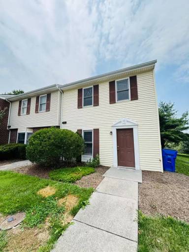Main picture of 2424 Ridge Rd