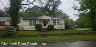 Main picture of 302 Elm St