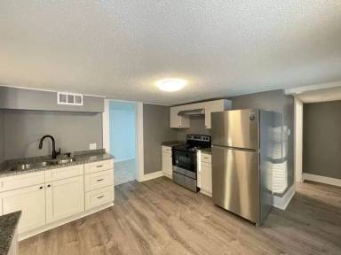 Main picture of 24 Grandview Rd