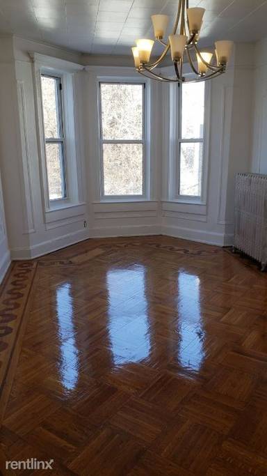 Main picture of 1107 Lincoln Pl