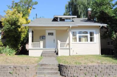 Main picture of 5226 12th Ave NE