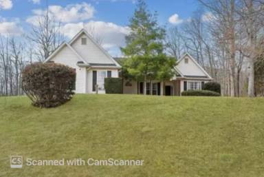 Main picture of 124 Hampton Brook Dr