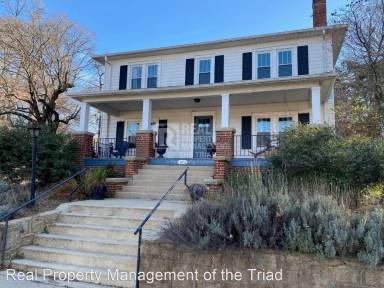 Main picture of 100 W Sprague St