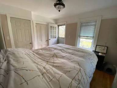 Main picture of 28 Dell St