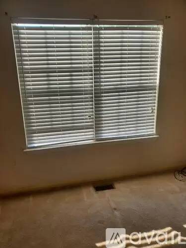 Main picture of 103 Azalea Ct