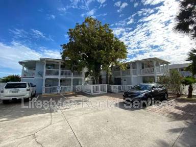Main picture of 213 12th Ave S