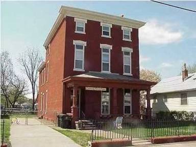 Main picture of 2130 Portland Ave