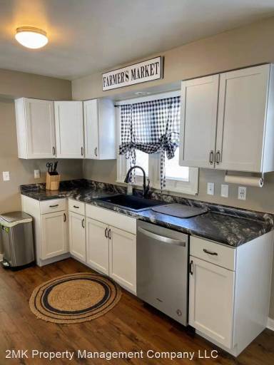 Main picture of 1356 W Central Park Ave