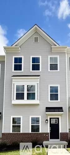 Main picture of 1289 Fillmore St