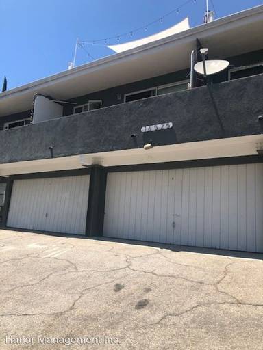 Main picture of 16525 W Sunset Blvd