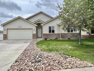 Main picture of 3415 Syrah St