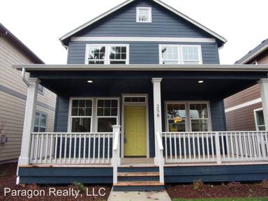 Main picture of 206 Main St NE