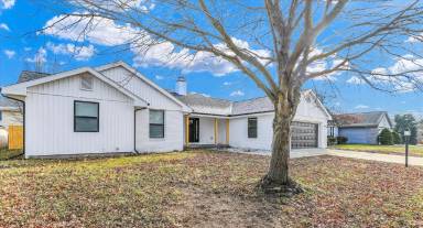 Main picture of 4011 Danbury Dr